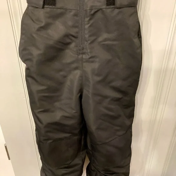 Swiss Tech Snowbibs, Black. Size 6/7 - Picture 3 of 7